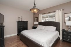 21_masterbedroom