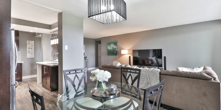 18_Breakfast Area