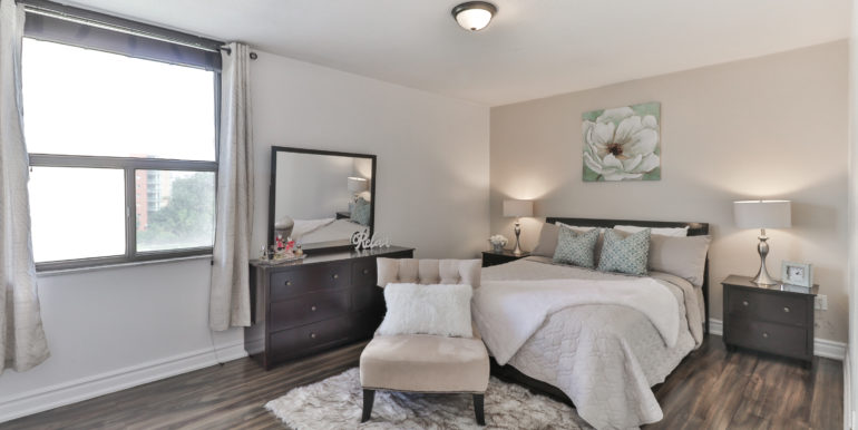 21_Master Bedroom
