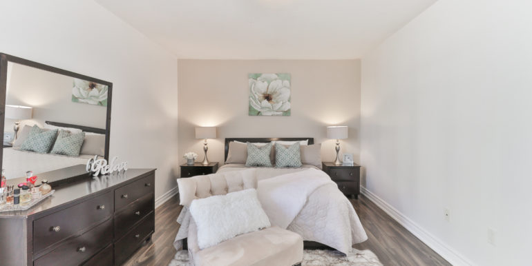 22_Master Bedroom