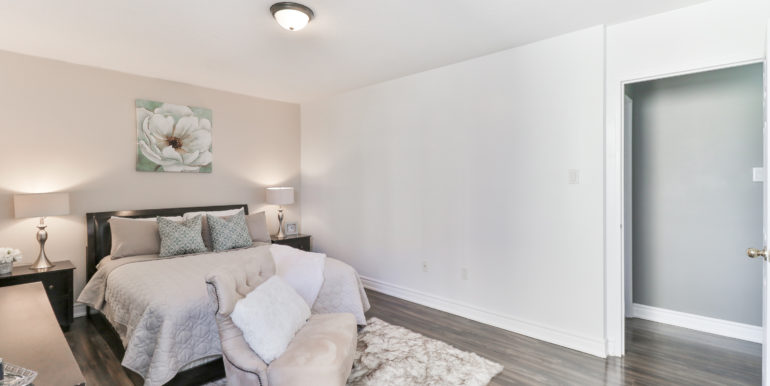 23_Master Bedroom