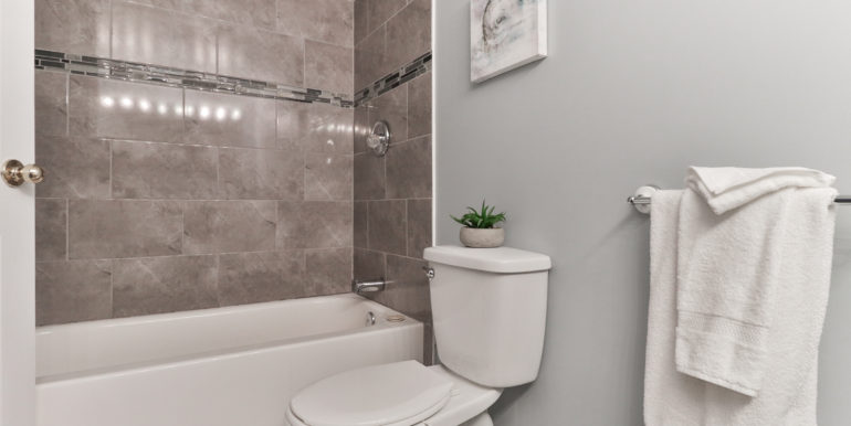 32_Second Bathroom