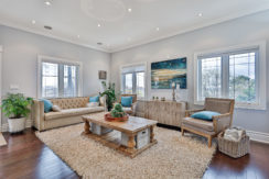 6_Living Room