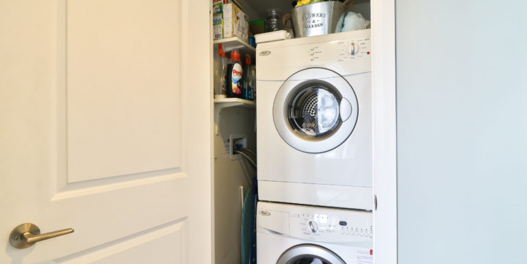 33_Laundry Room