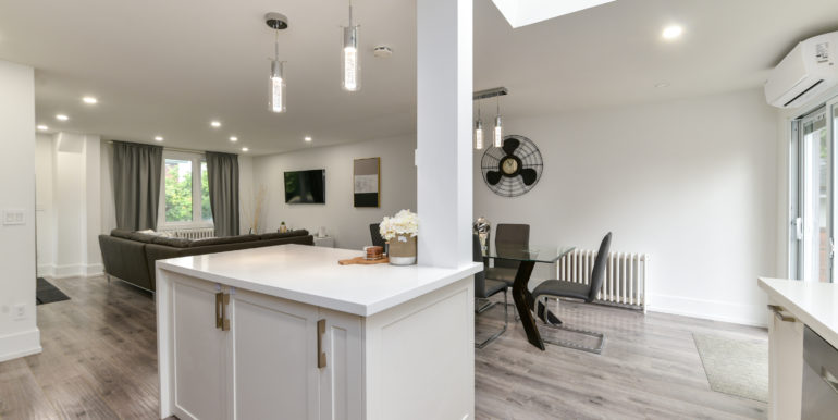 021_Kitchen