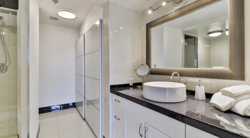 34_bathroom