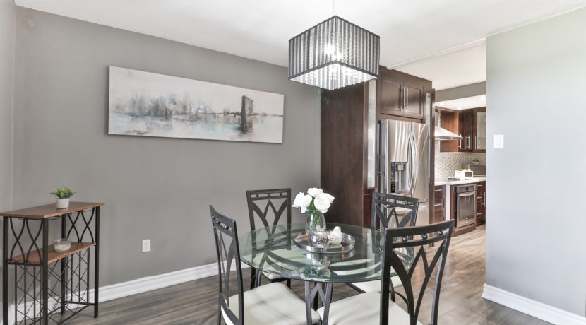 17_Breakfast Area