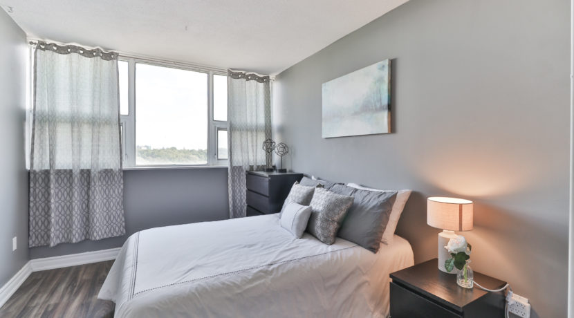 37_Fourth Bedroom
