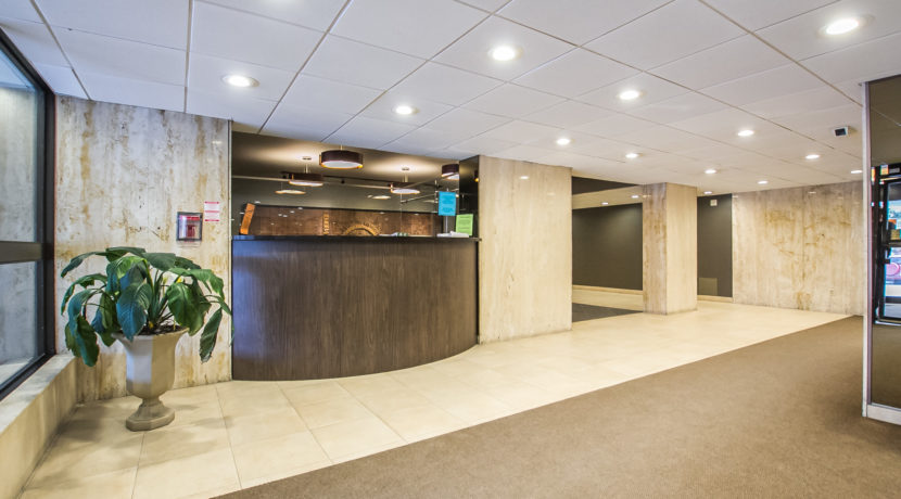 4_Lobby