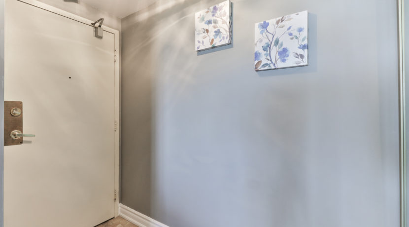 6_Foyer