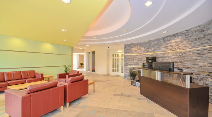 5_Lobby