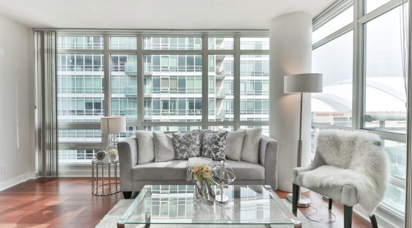 6_Living Room