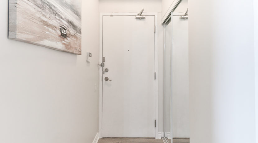 7_Hallway