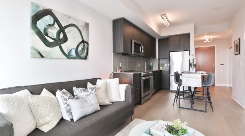 6_Living Room