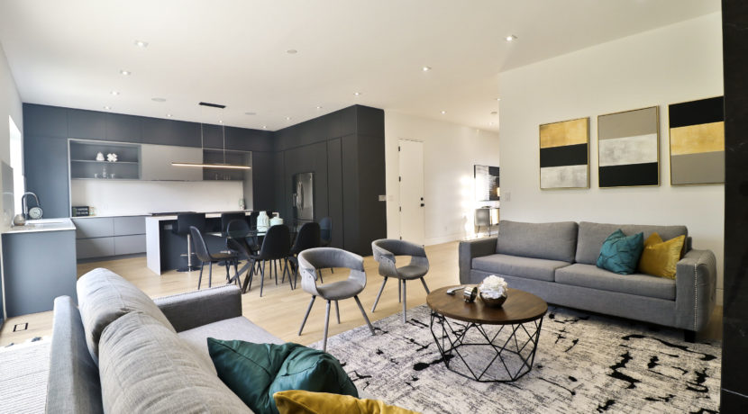 13_Living Room
