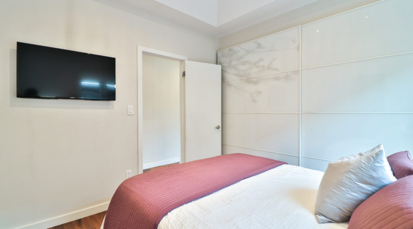 26_Master Bedroom