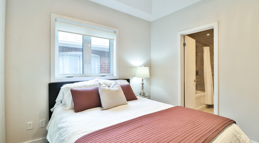 27_Master Bedroom