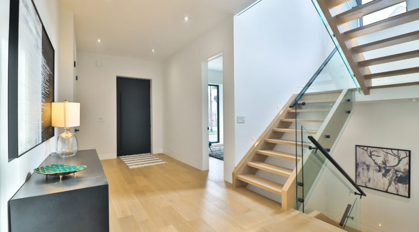 6_Foyer
