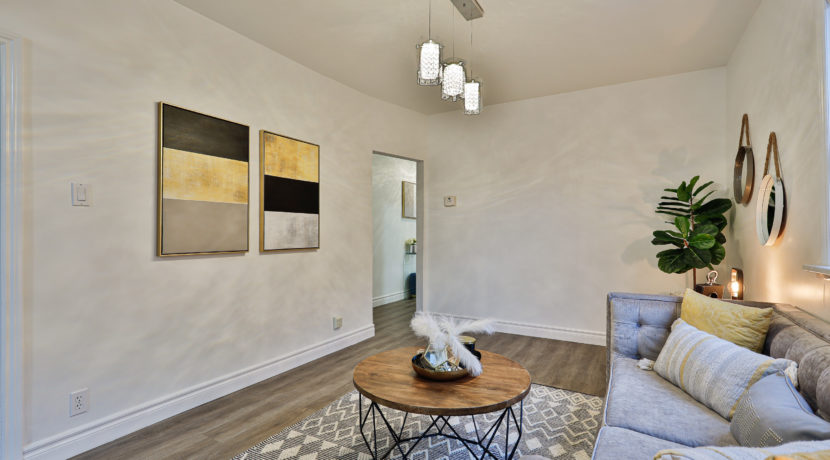 009_Living Room