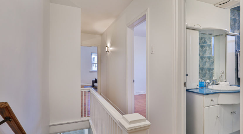 017_Upper Hallway