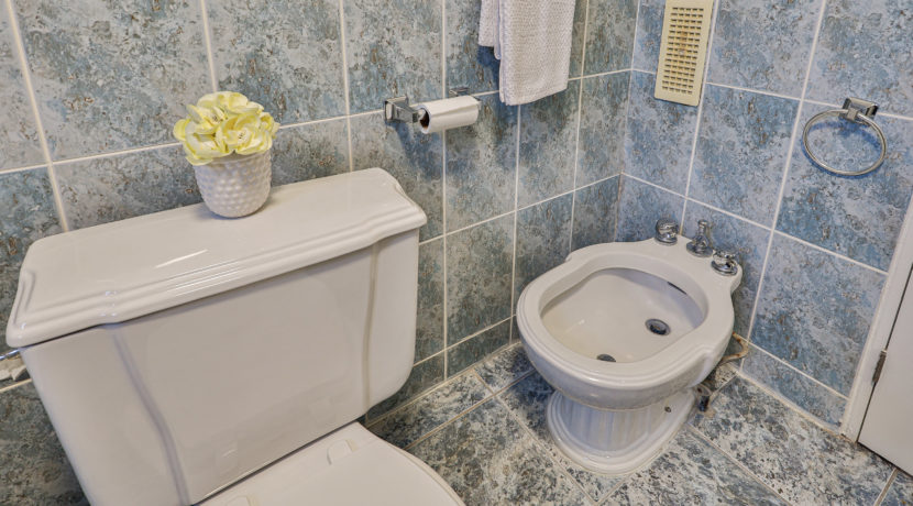 027_Bathroom