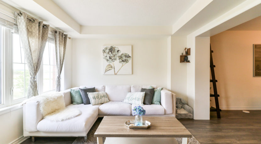 015_Living Room