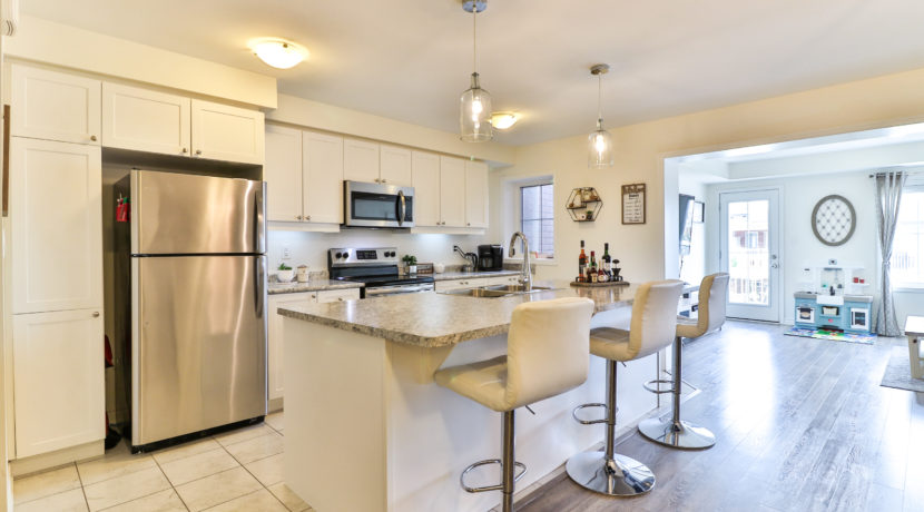 017_Kitchen