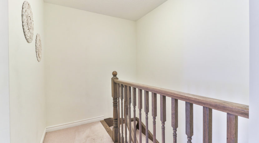 021_Upper Hallway