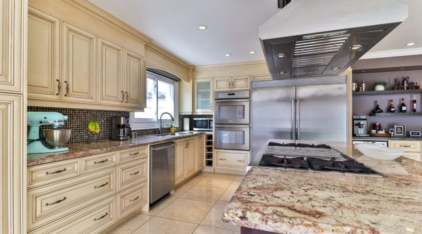 031_Kitchen