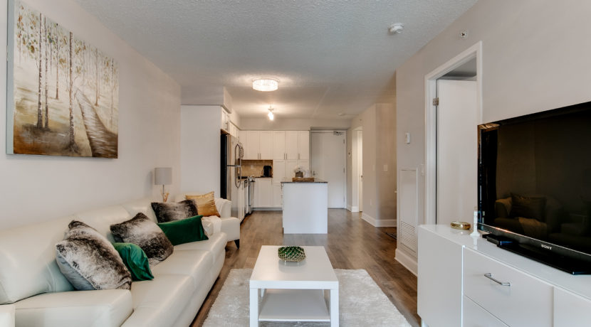 015_Living Room