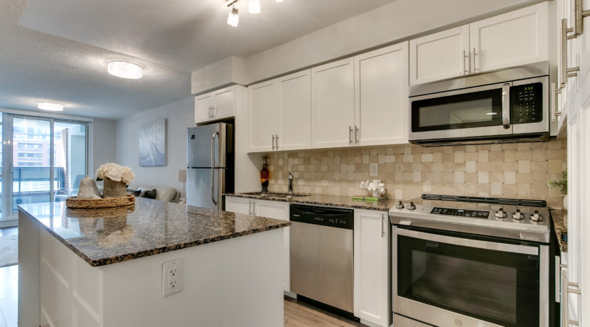 025_Kitchen